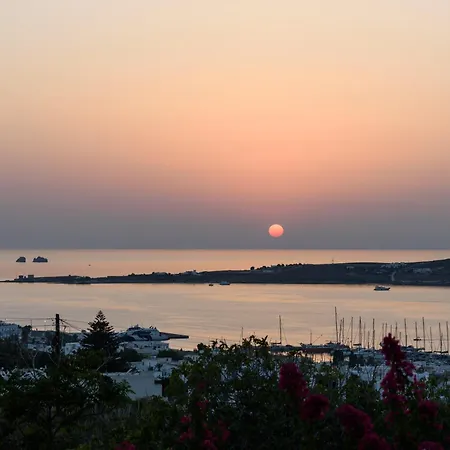 Petra-sunset House Near Parikia For Up To 4 Guests アパート