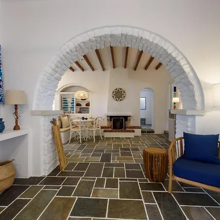 Petra-sunset House Near Parikia For Up To 4 Guests Апартаменты *